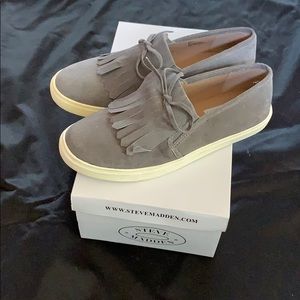 Steve Madden grey suede sneakers